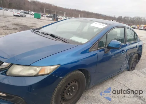 2013 Honda Civic Lx z USA, uszkodzony, nr VIN 2HGFB2F54DH598308